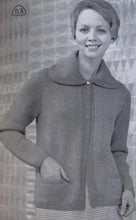 Load image into Gallery viewer, Paton&#39;s Knitting Pattern No 609
