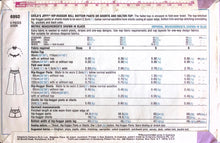 Load image into Gallery viewer, Vintage Sewing Pattern: Simplicity 6992
