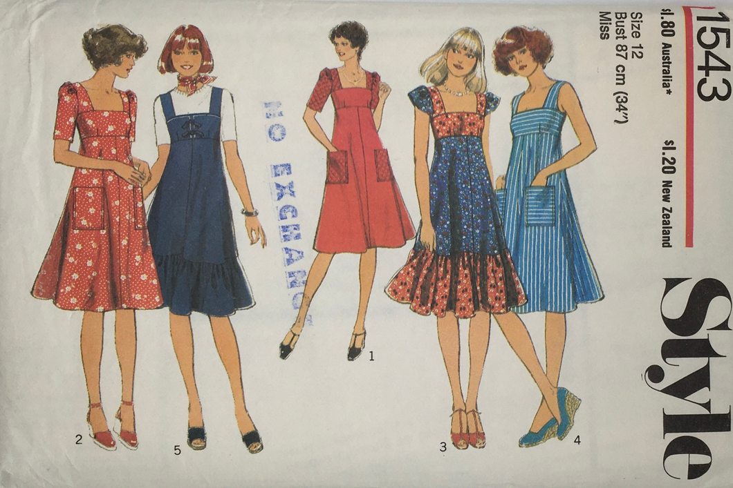 1976 Vintage Sewing Pattern: Style 1543