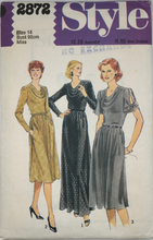Load image into Gallery viewer, 1970&#39;s Vintage Sewing Pattern: Style 2872

