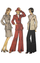Load image into Gallery viewer, 1973 Vintage Sewing Pattern: Style 4374
