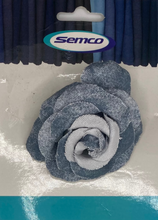 Load image into Gallery viewer, Semco Shabby Denim  Flower Pin
