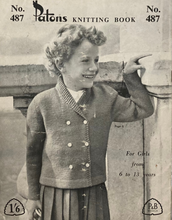 Load image into Gallery viewer, Vintage Patons Knitting Booklet No.487
