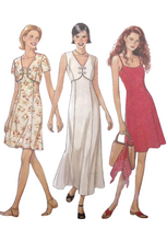 Load image into Gallery viewer, Vintage Sewing Pattern: New Look 6500

