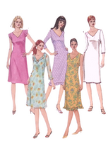 Load image into Gallery viewer, Sewing Pattern: McCalls 3110
