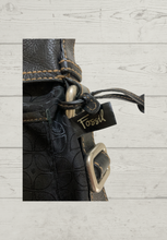 Load image into Gallery viewer, Fossil Vintage Leather Bag
