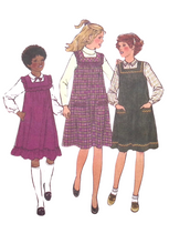 Load image into Gallery viewer, Uncut Vintage Sewing Pattern: Style 3461
