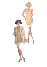 Load image into Gallery viewer, Vintage Sewing Pattern: Style 2233
