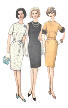 Load image into Gallery viewer, Vintage Sewing Pattern: Simplicity 4793
