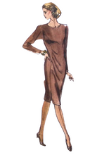 Load image into Gallery viewer, Vintage Sewing Pattern: Vogue 7808
