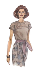 Load image into Gallery viewer, Vintage Sewing Pattern: Vogue 8540
