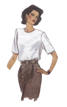 Load image into Gallery viewer, Sewing Pattern: Vogue 8572
