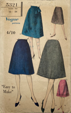 Load image into Gallery viewer, Vintage Sewing Pattern: Vogue 5321
