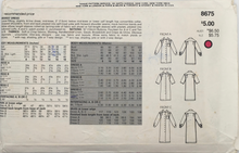 Load image into Gallery viewer, 1980's Vintage Sewing Pattern: Vogue 8675
