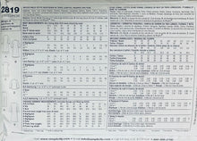 Load image into Gallery viewer, Sewing Pattern: Simplicity 2819
