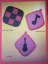 Load image into Gallery viewer, Book of Quilted Potholders:
