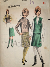 Load image into Gallery viewer, 1960&#39;s Vintage Sewing Pattern: Weigel&#39;s 2627
