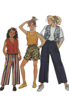 Load image into Gallery viewer, 1994 Vintage Sewing Pattern: Burda 4076
