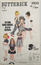 Load image into Gallery viewer, 1965 Vintage Sewing Pattern: Butterick  3932
