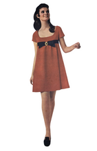 Load image into Gallery viewer, 1968 Vintage Sewing Pattern: Butterick 4924
