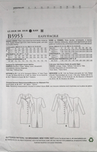 Load image into Gallery viewer, 2013  Sewing Pattern: Butterick B5953
