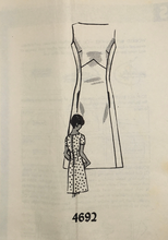 Load image into Gallery viewer, 1960&#39;s Vintage Sewing Pattern: The Herald Sun 4692
