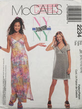 Load image into Gallery viewer, 1999 Vintage Sewing Pattern: McCalls 2234
