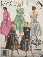 Load image into Gallery viewer, 1988 Vintage Sewing Pattern: McCalls 2874
