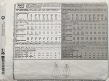 Load image into Gallery viewer, 2003  Sewing Pattern: McCalls 3959
