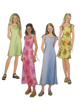 Load image into Gallery viewer, 2003  Sewing Pattern: McCalls 3967
