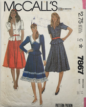 Load image into Gallery viewer, 1982 Vintage Sewing Pattern: McCalls 7867
