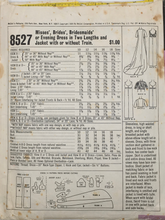 Load image into Gallery viewer, 1966 Vintage Sewing Pattern: McCalls 8527
