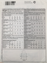 Load image into Gallery viewer, 1997 Vintage Sewing Pattern: McCalls 8723
