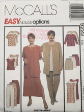 Load image into Gallery viewer, 1998 Vintage Sewing Pattern: McCalls 9222
