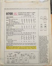 Load image into Gallery viewer, 1969 Vintage Sewing Pattern: McCalls 9700
