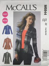 Load image into Gallery viewer, 2013  Sewing Pattern: McCalls M6844
