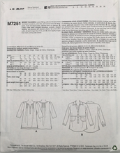 Load image into Gallery viewer, 2015 Sewing Pattern: McCalls M7251
