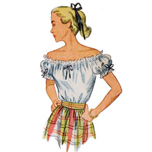 Load image into Gallery viewer, 1940&#39;s  Sewing Pattern: Simplicity S9538
