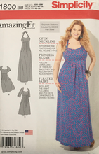Load image into Gallery viewer, 2014 Sewing Pattern: Simplicity 1800
