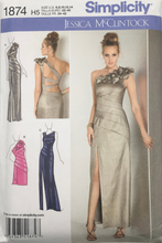 Load image into Gallery viewer, 2012 Sewing Pattern: Simplicity  1874
