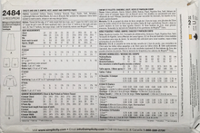 Load image into Gallery viewer, 2009 Sewing Pattern: Simplicity 2484

