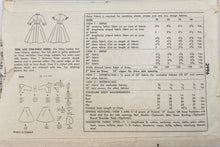 Load image into Gallery viewer, 1950’s Vintage Sewing Pattern: Simplicity 3996
