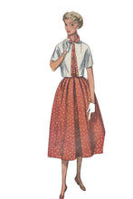 Load image into Gallery viewer, 1953 Vintage Sewing Pattern: Simplicity 4566
