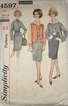 Load image into Gallery viewer, 1960&#39;s Vintage Sewing Pattern: Simplicity 4597
