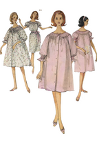 Load image into Gallery viewer, 1960&#39;s Vintage Sewing Pattern: Simplicity 4690
