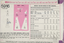 Load image into Gallery viewer, 1973 Vintage Sewing Pattern: Simplicity 5916
