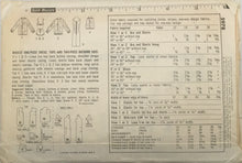 Load image into Gallery viewer, 1965 Vintage Sewing Pattern: Simplicity 5978
