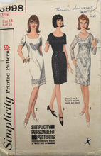 Load image into Gallery viewer, 1965 Vintage Sewing Pattern: Simplicity 5998
