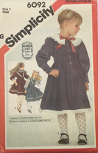 Load image into Gallery viewer, 1984  Vintage Sewing Pattern: Simplicity 6092
