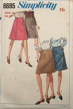 Load image into Gallery viewer, 1966 Vintage Sewing Pattern: Simplicity 6695
